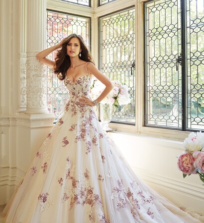 designer gowns, fashion and bridal gowns