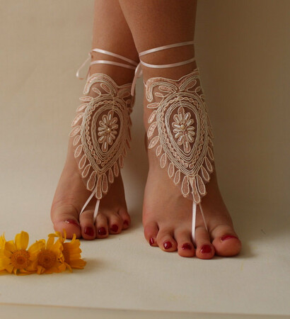 wedding lace shoes, bridal sandals and bridal anklet