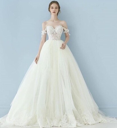 wedding gown, bride and wedding dress