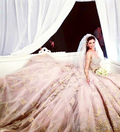 wedding dress, elie saab and luxury wedding