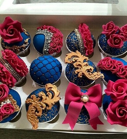 gold, icing and cupcakes