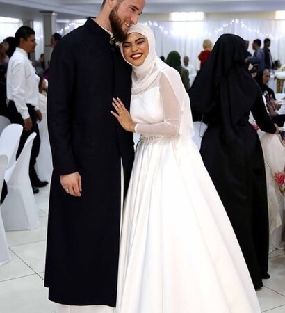aisha baker, muslim couple and allah