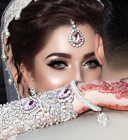 highlight, bride and eyeliner
