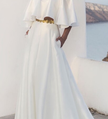 gold belt, dress and unusual wedding
