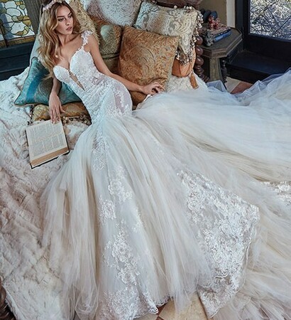 white wedding dress, wedding gown and lahav couture