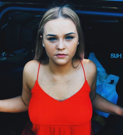 red, nails and suh dude