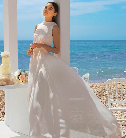 model, weddingdress and wolfiecindy