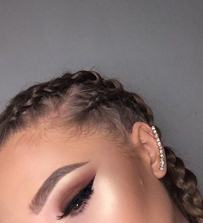 eyebrows, contour and mac