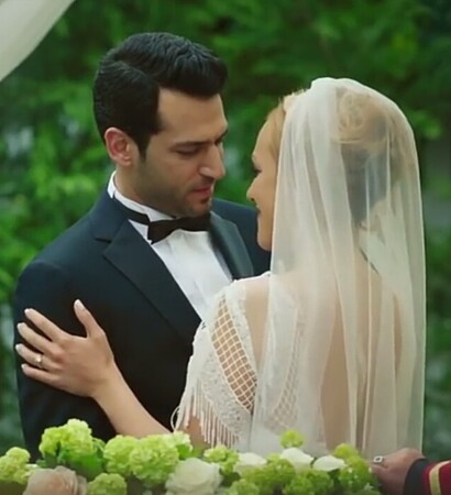 love, ملكة الليل and تركية