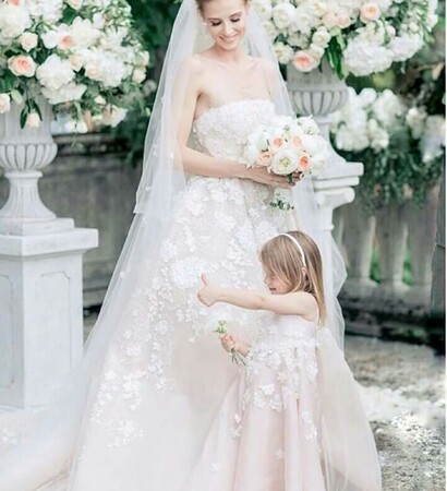flower girl, ceremony and bride