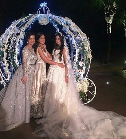 dress, wedding day and bride