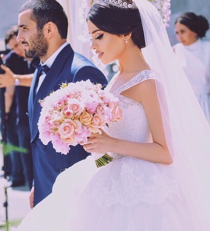 armenia, luxurylife and Queen