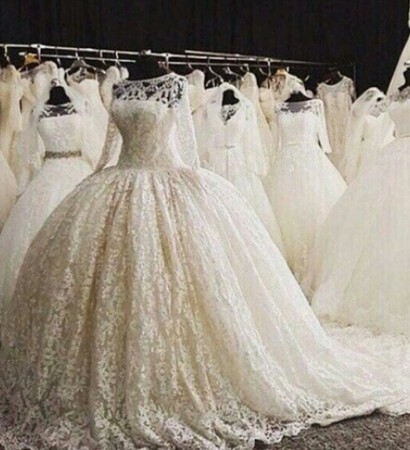 @ayesha_tariq001, goals and outfits