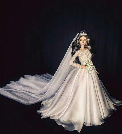 barbie, dress and miniature