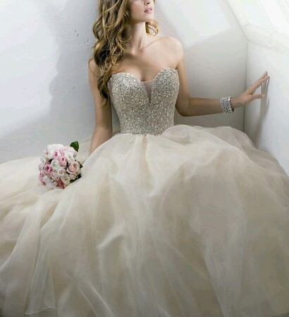 princess dress, wedding dress and princess
