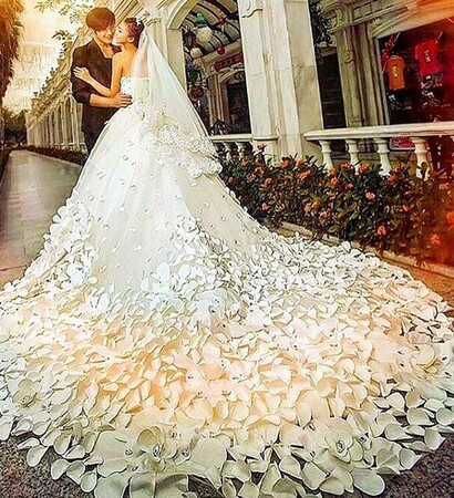I DO, gorgeous and love