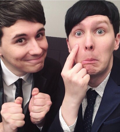 phan, dil howlter and phil lester