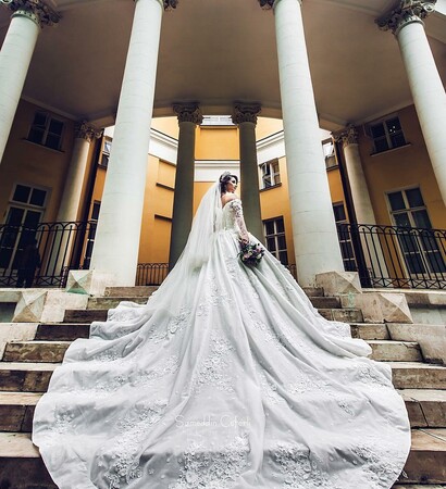 azerbaijan wedding, dresses and white