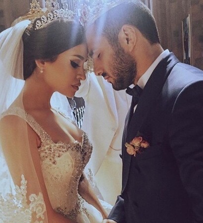 love, marry me? and couple
