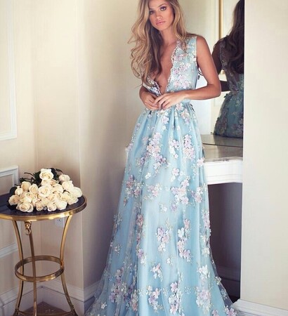 cute, pretty and blue