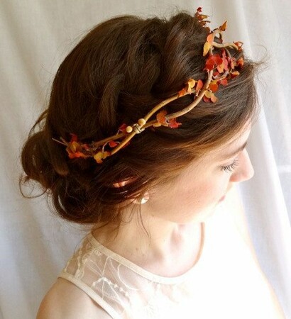 head wreath, bramble and bride