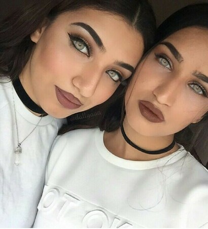 kylie jenner, color and brows