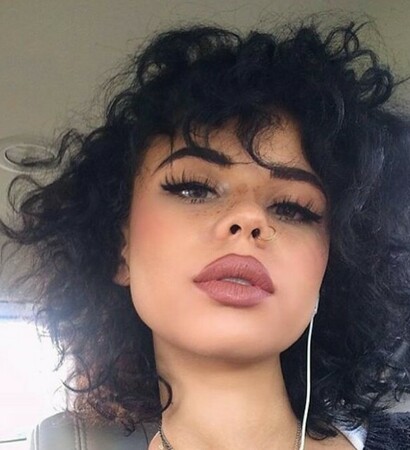 color, hot girls and kylie jenner