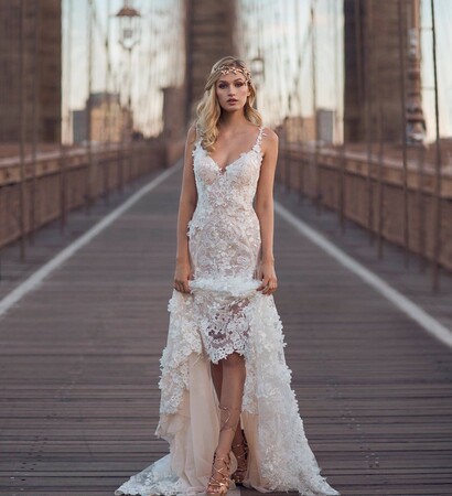 city, high heels and love
