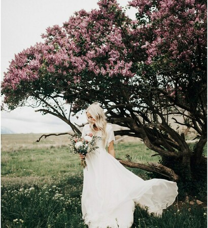 nature, romance and model