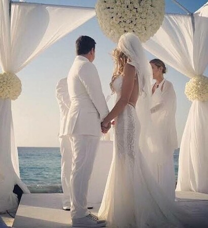 bridegroom, princess and flowers