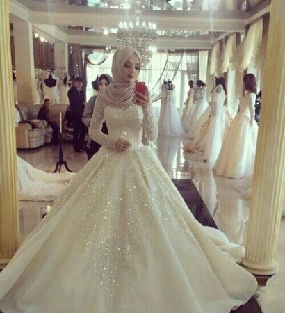 bridegroom, wedd and wedding party