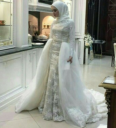 bride, white and muslima