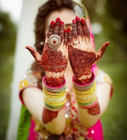 mehandi, henna and bangles