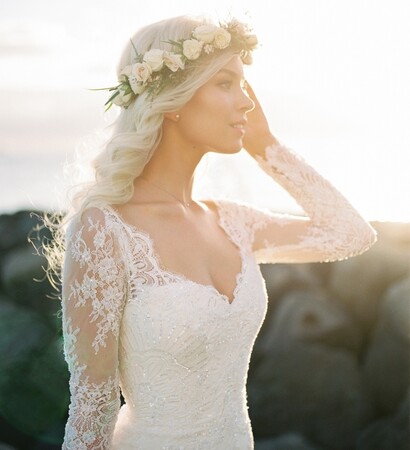 pretty, feminine and hairstyle