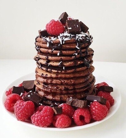 cake decoration, chocolate cake and foodporn