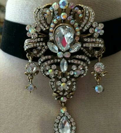 formal necklace, choker and rhinestones