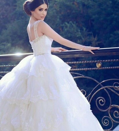 wedding dress, flower and hair