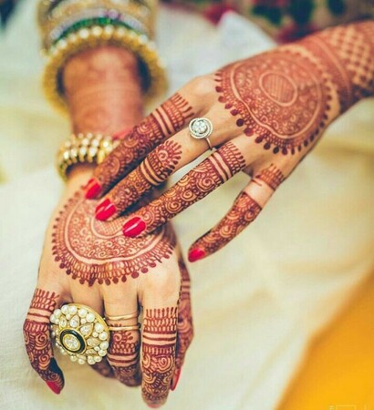 henna, bride and hands