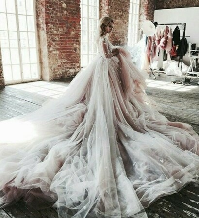 beauty, chic and dress
