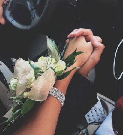 girlfriend, future and kiss