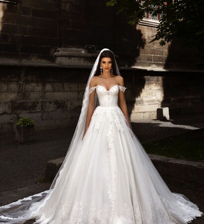 wedding dress and en