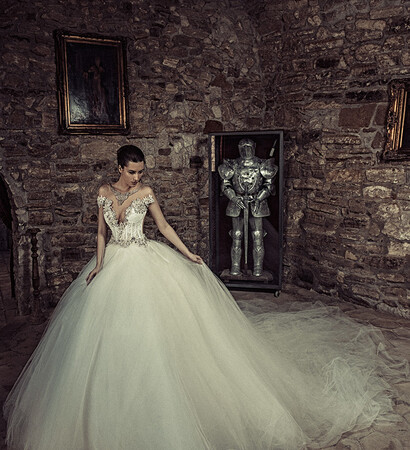 wedding dress and en