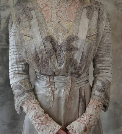 edwardian dress, lace and edwardian gown