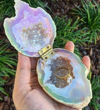 geode, ring and love