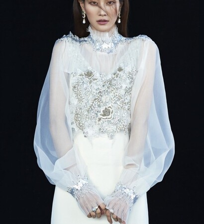 magazine, korea and lee hyun yi