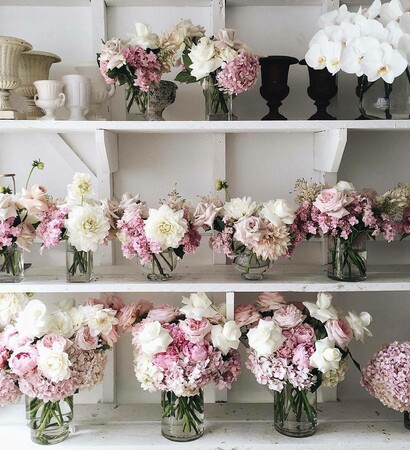 vase, roses and inspiration