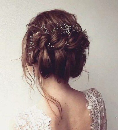 hair, gold and wedding ring