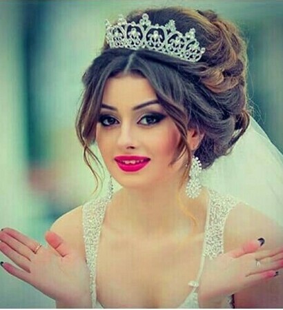 بُنَاتّ, clothes and beautiful