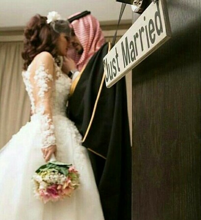 middle east, muslim and arab clothes