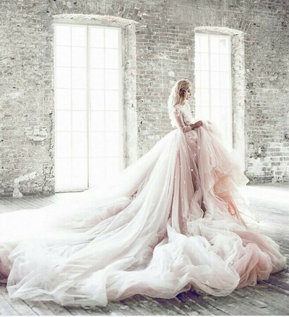 beauty, inspiration and dresses